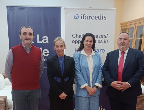La Escuela de Posgrado de La Salle e Ifarcedis firman un convenio de colaboración para impulsar la formación especializada y la investigación